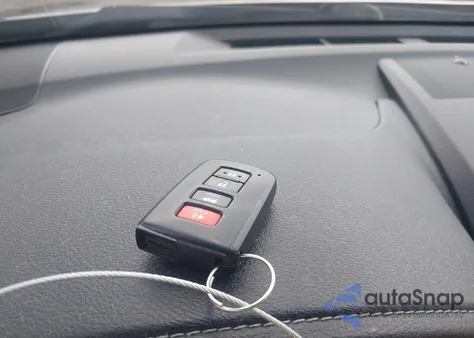 2017 Toyota Camry Hybrid Xle z USA, uszkodzony, nr VIN 4T1BD1FKXHU226364